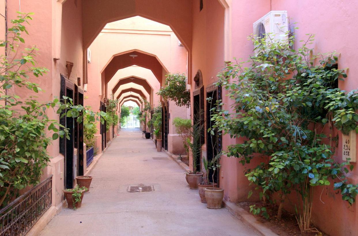 Jolie Maison/riad 6 pers dans un cadre familial Marrakesh Exterior foto