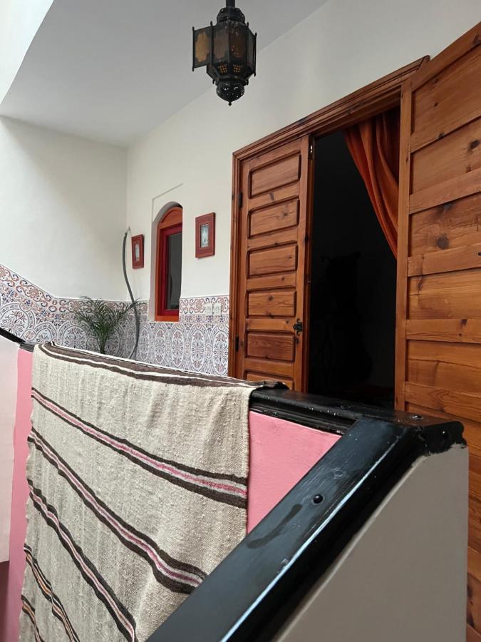Jolie Maison/riad 6 pers dans un cadre familial Marrakesh Exterior foto
